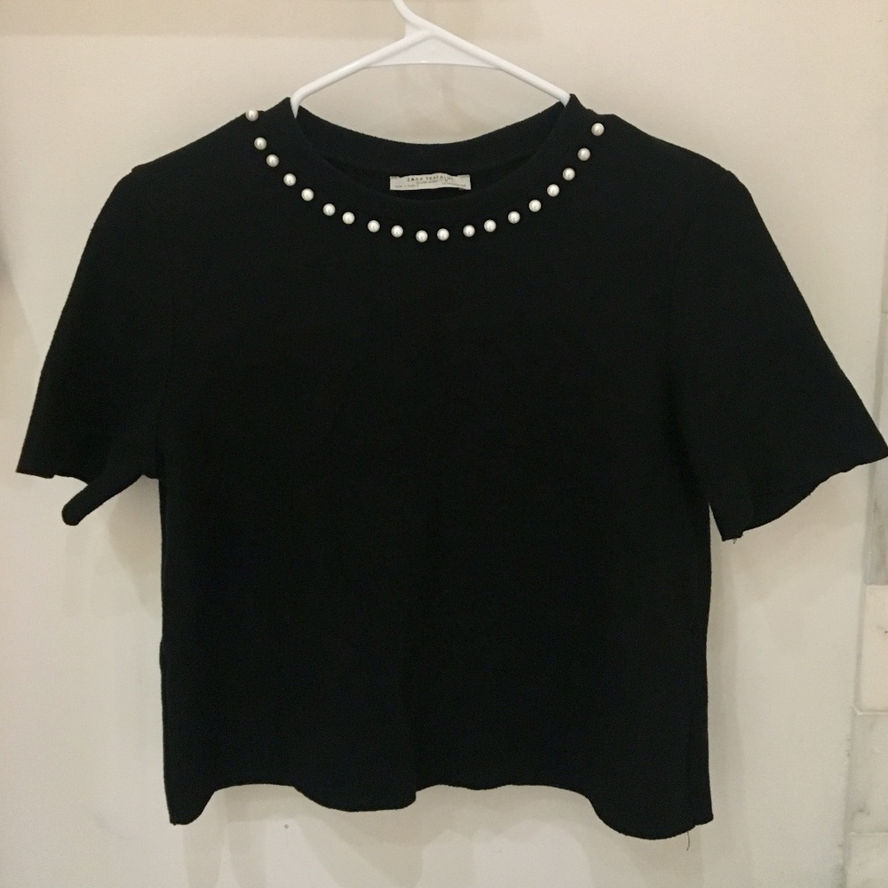 Zara Black Short Sleeves Top w Pearls
